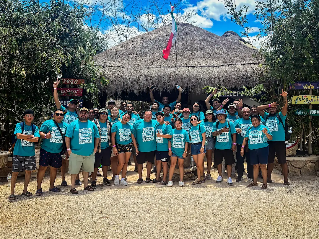 Fondo Nosotros reducido